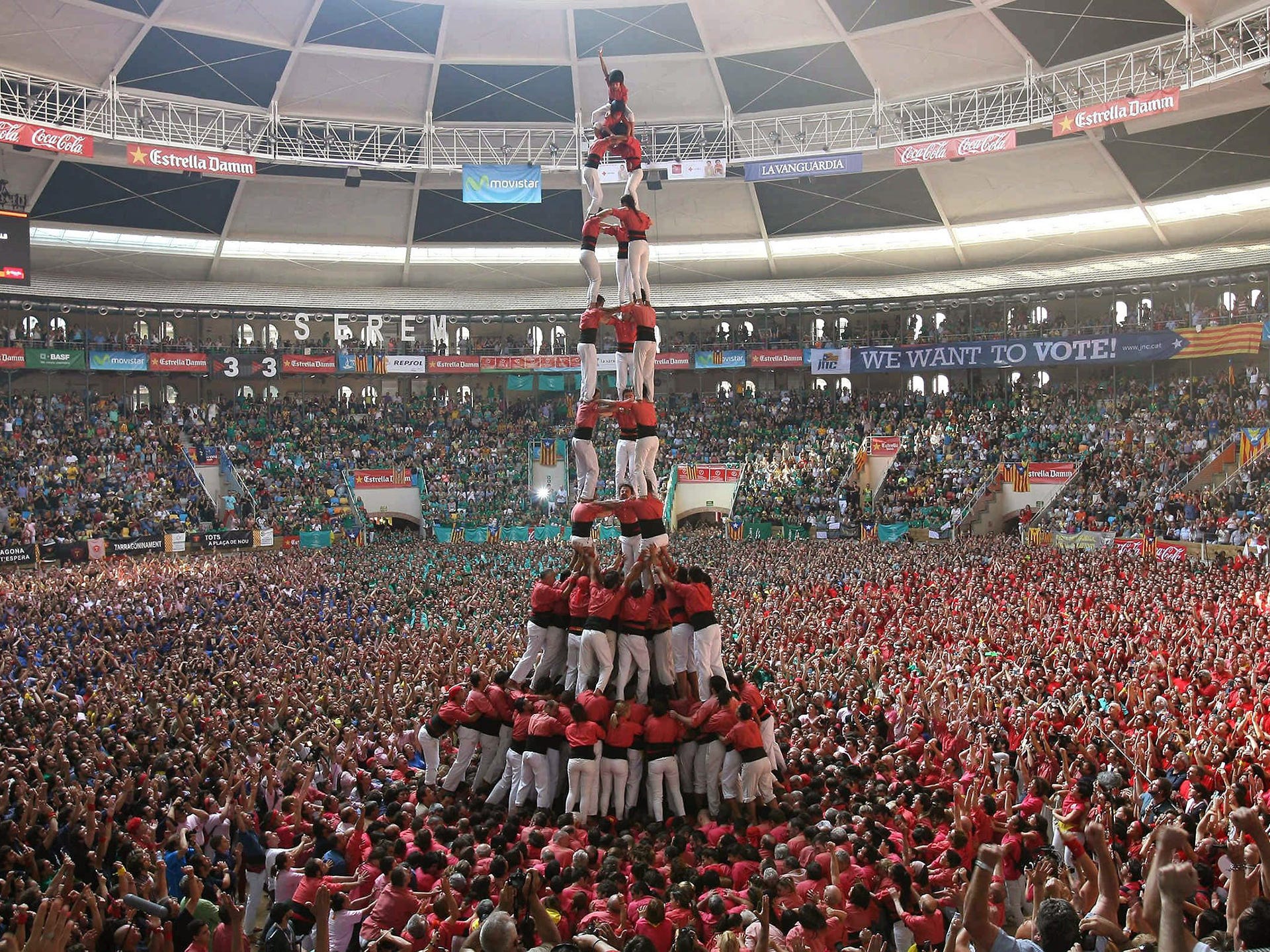Human Tower Competition Tarragona Spain Images and Photos finder