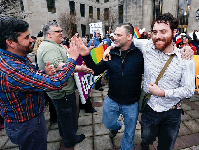 Gay Couples Wed In Alabama 