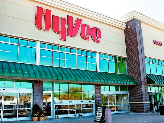 Hy-Vee ends sponsorship of Kansas City Royals