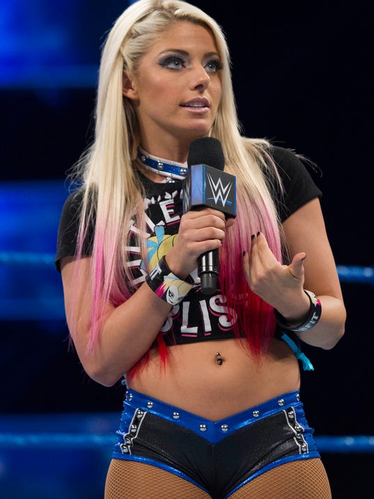 [Image: 636275286180622995-Alexa-Bliss-WWE-1.jpg]