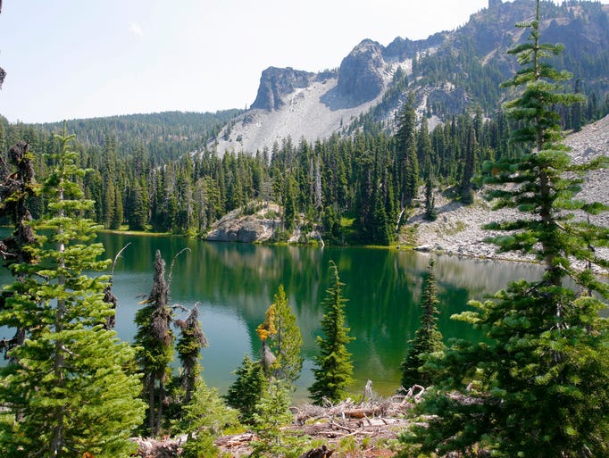 Oregon Top 5: Best hikes in the Sky Lakes Wilderness