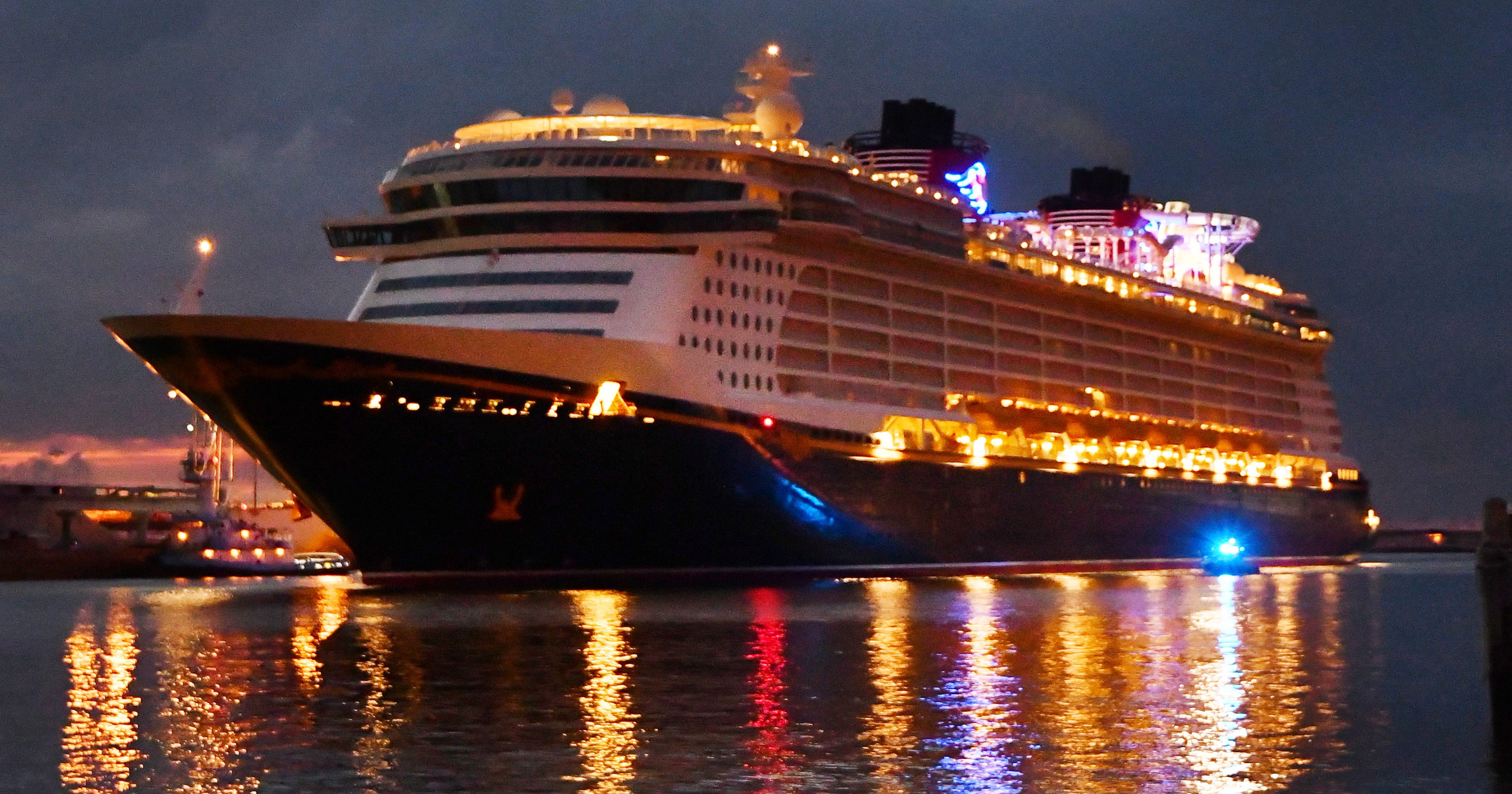 disney cruise ship shuttle