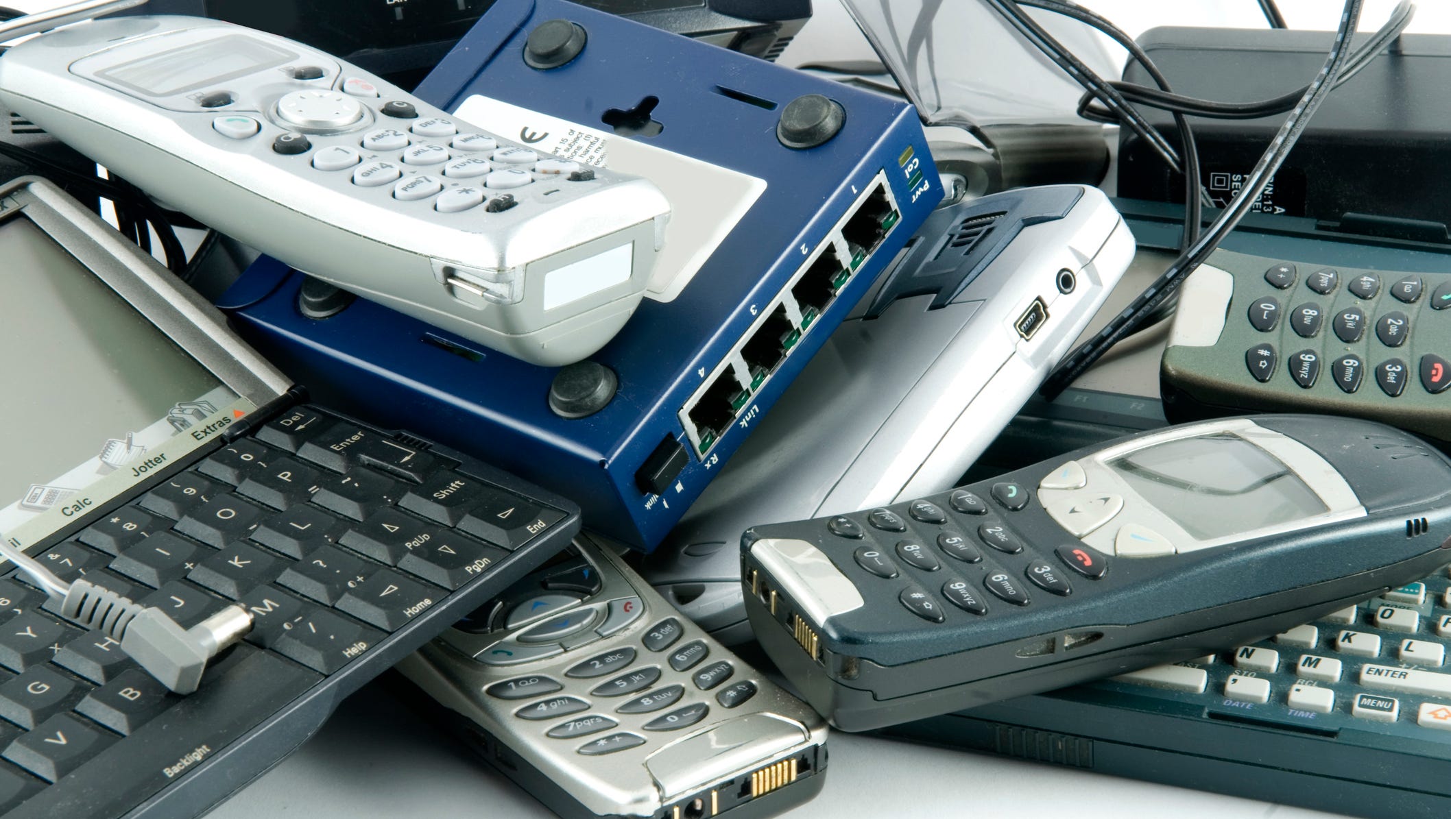 Recycle Electronics At Cope Environmental Center   636565471633342865 GettyImages 123727308 