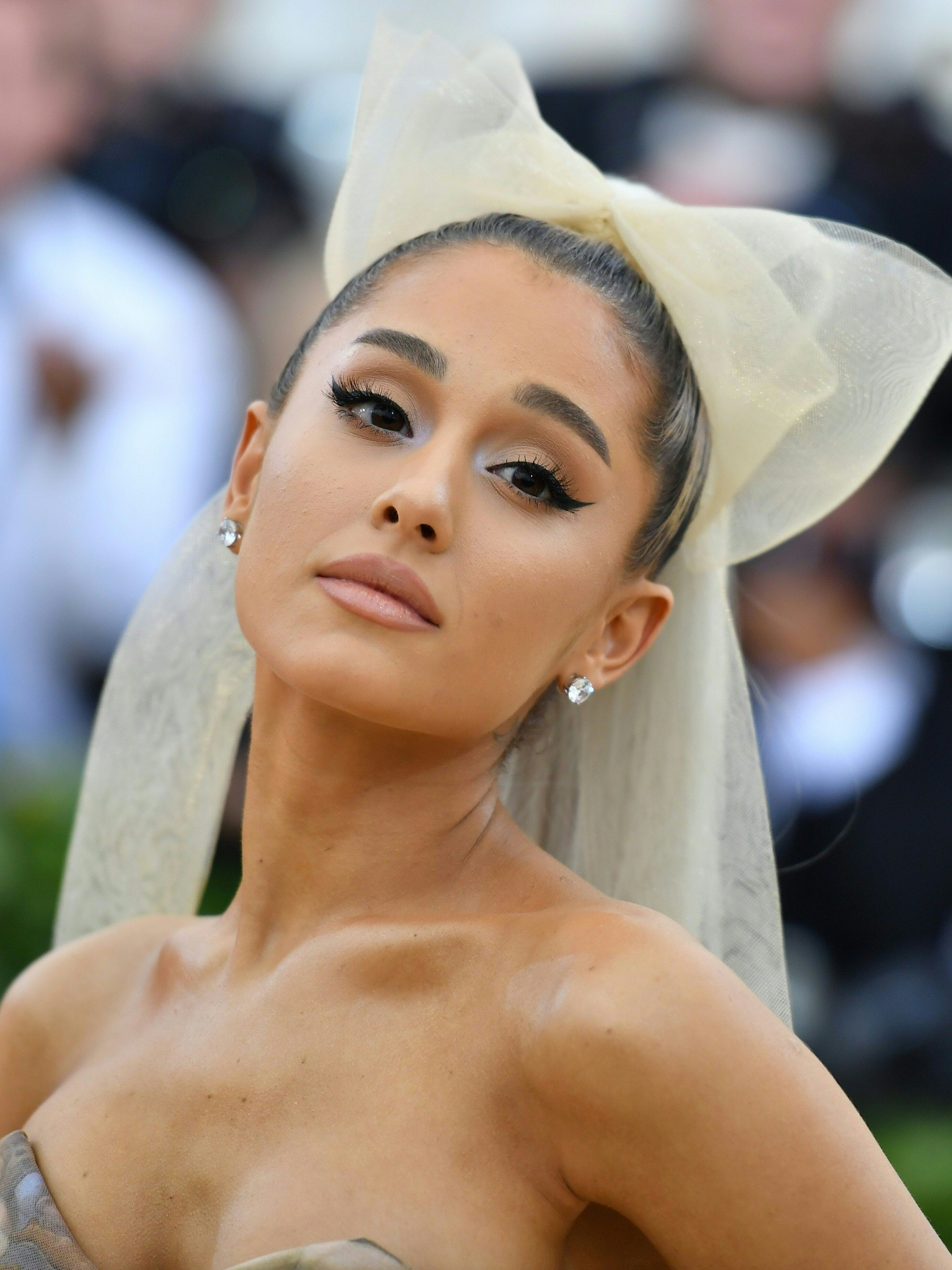 Ariana Grande Opens Up About Toxic Relationship With Ex Mac Miller