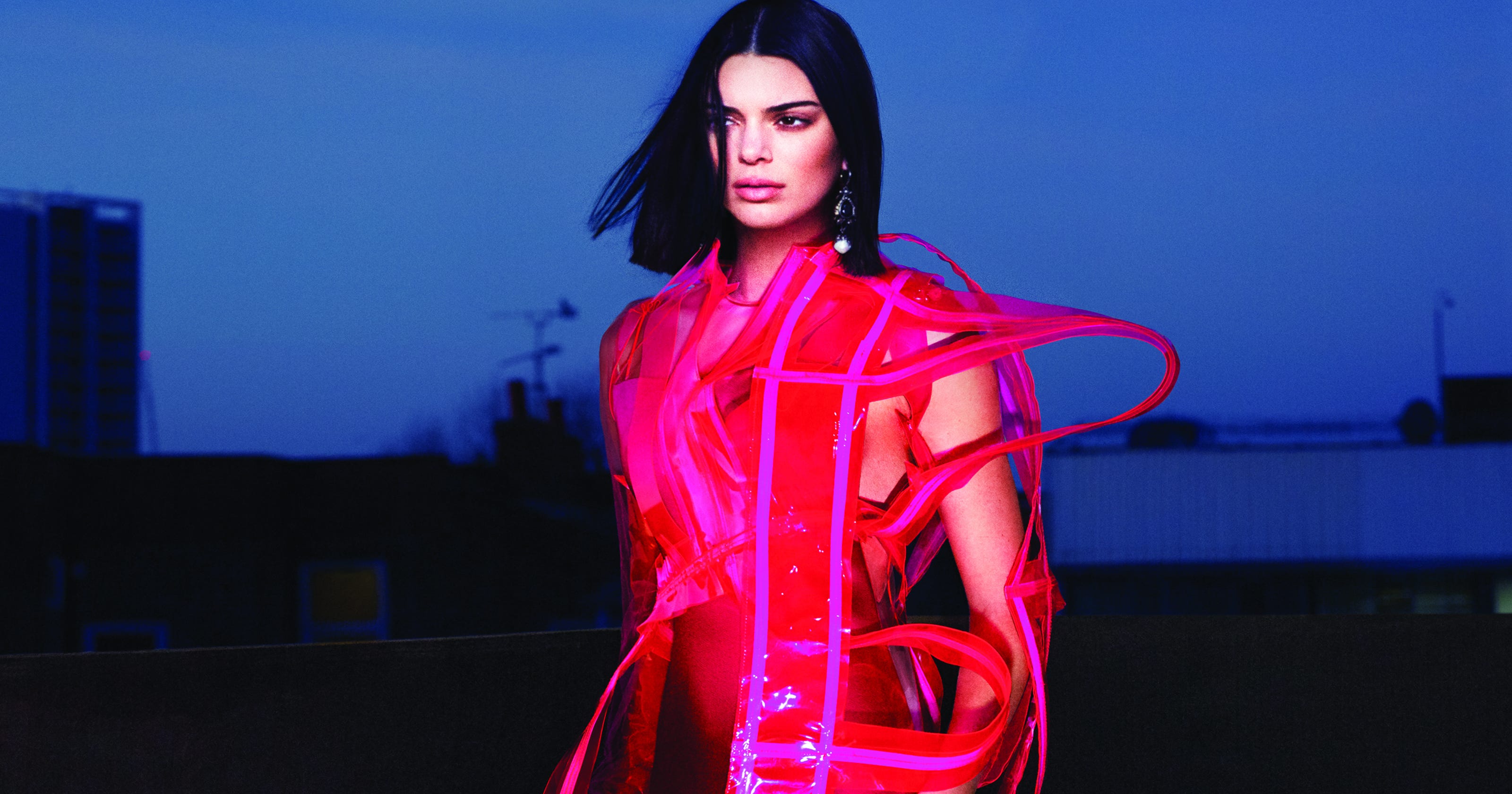 Kendall Jenner tells 'Vogue': 'I'm not gay'