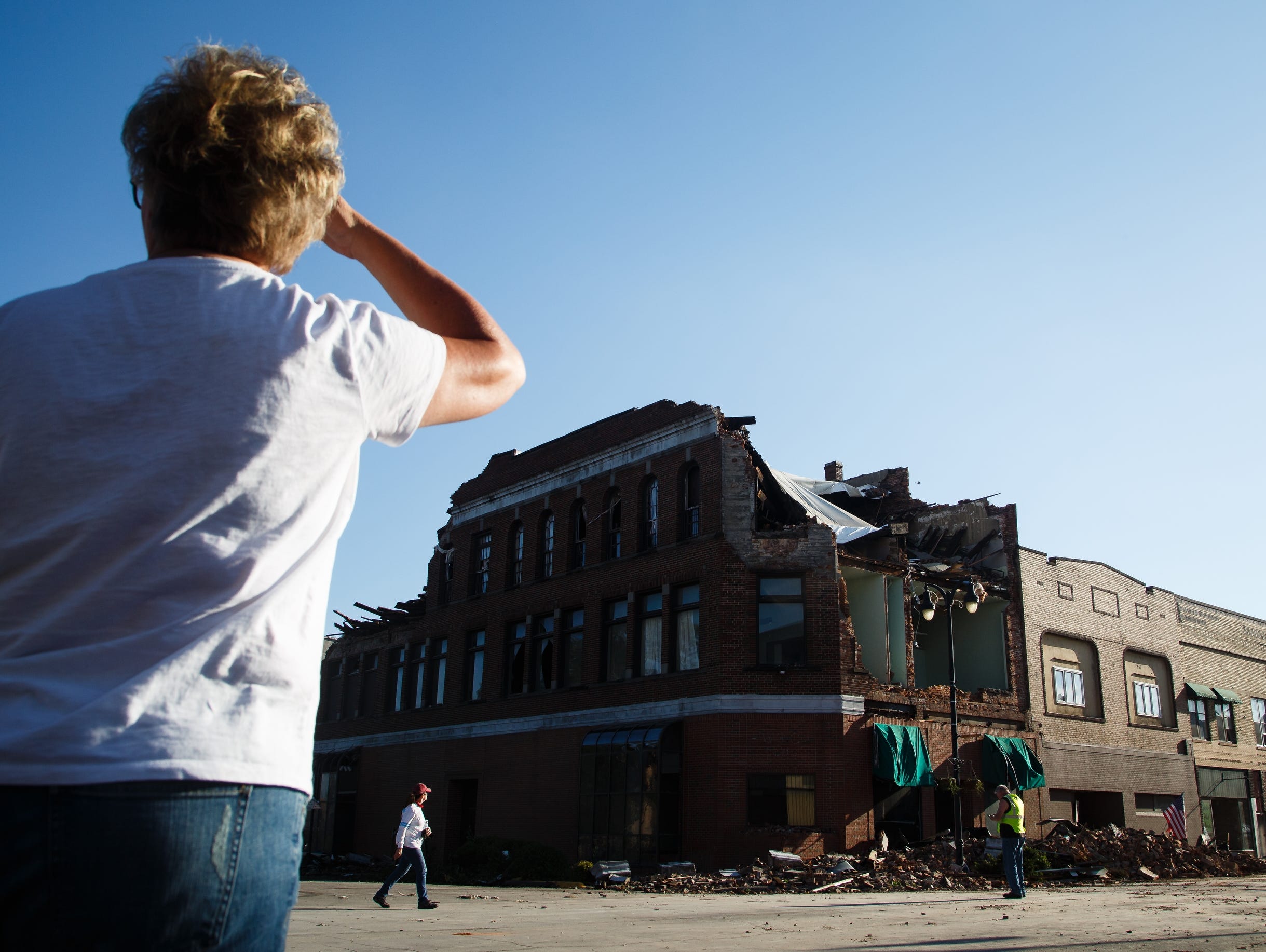 Iowa Weather: Tornadoes Slam Marshalltown, Pella, Bondurant