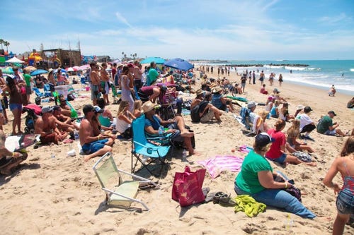 Surf Rodeo returns to Ventura's Pierpont Beach