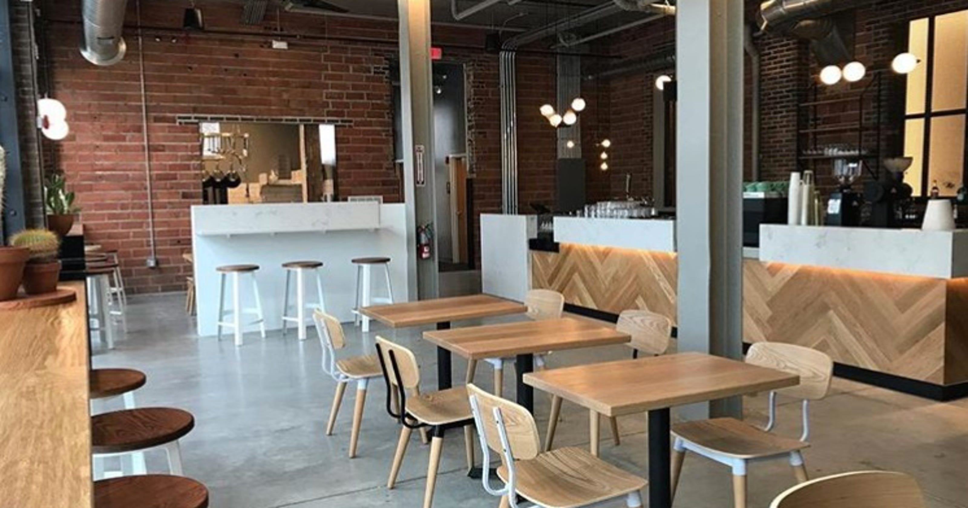 Australian-style bakery and cafe opens Tuesday in downtown Des Moines