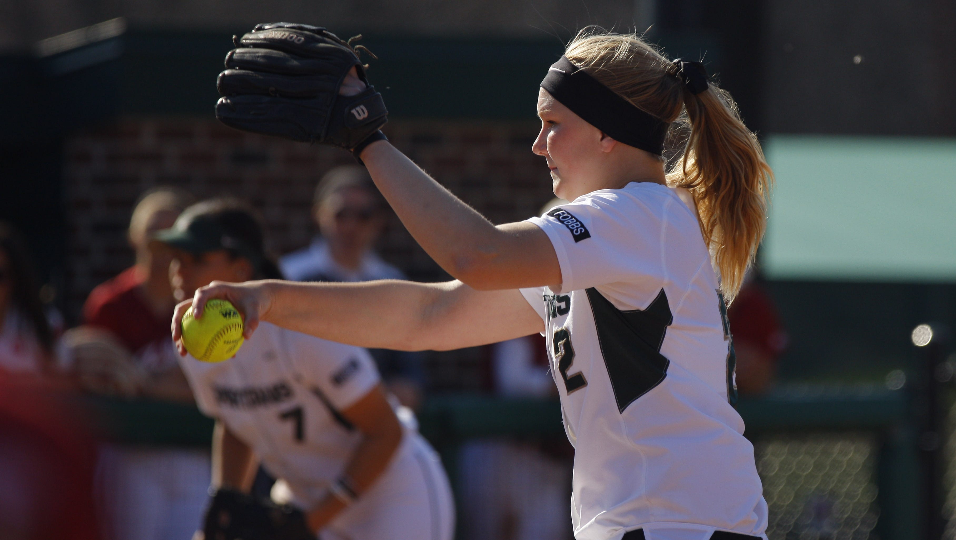 Michigan State Softball No Hit By Northwestern In Big Ten Semifinals