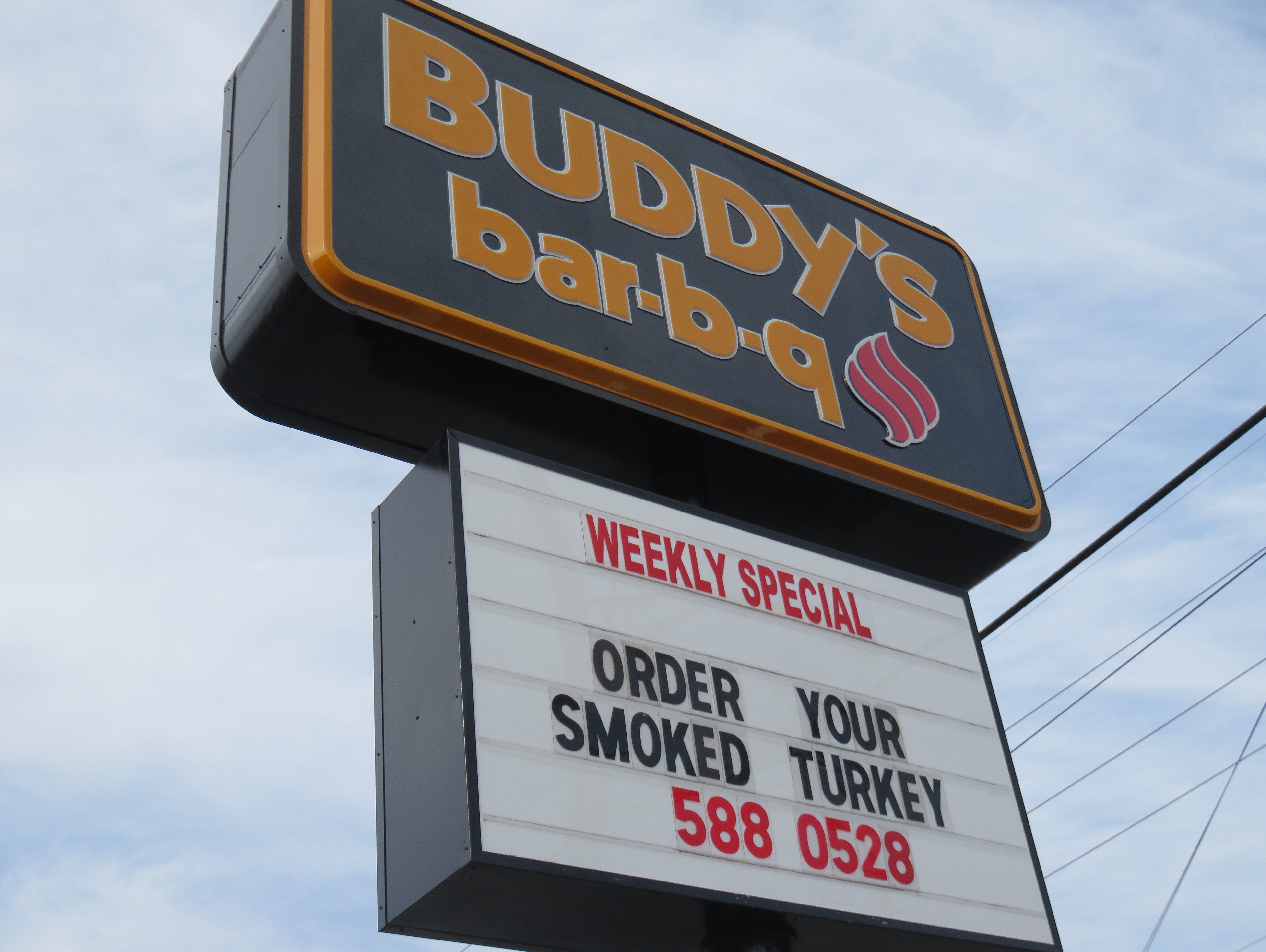 Buddy's Bar-B-Q A Knoxville Tradition For 45 Years