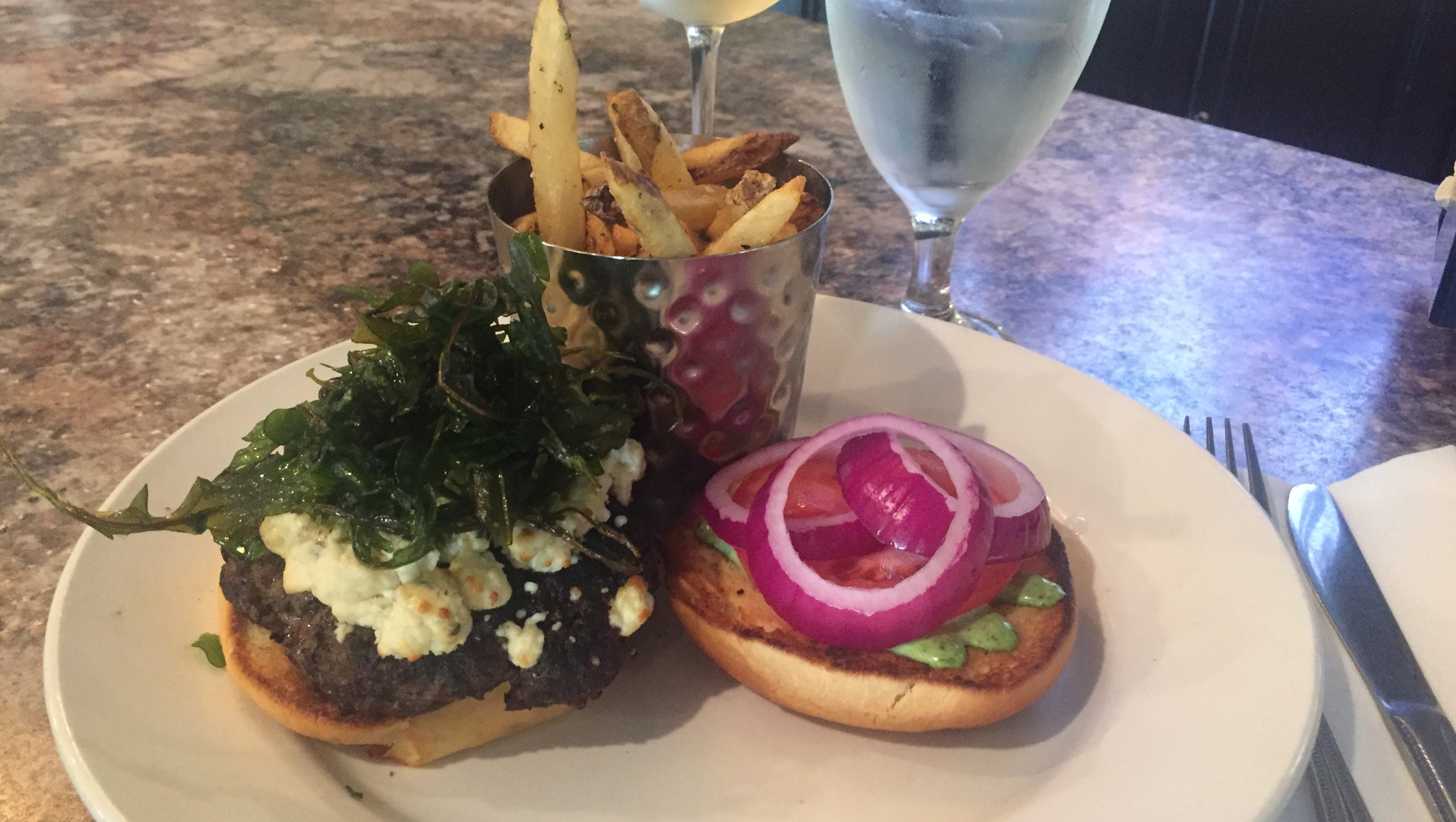 Voting Ends Today For Local Bistro In National Burger Contest