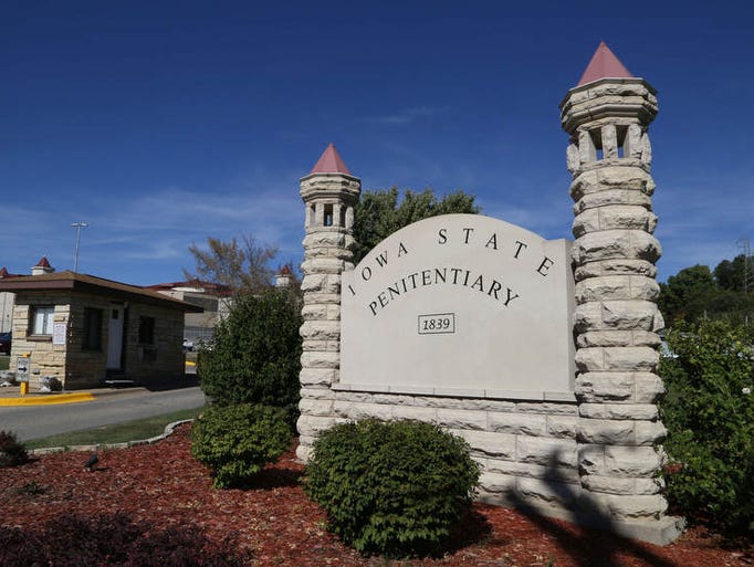 34 photos: Inside the current Iowa State Penitentiary