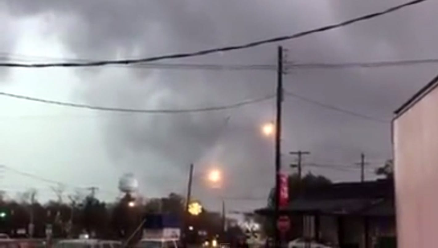 Columbia tornado caught on video