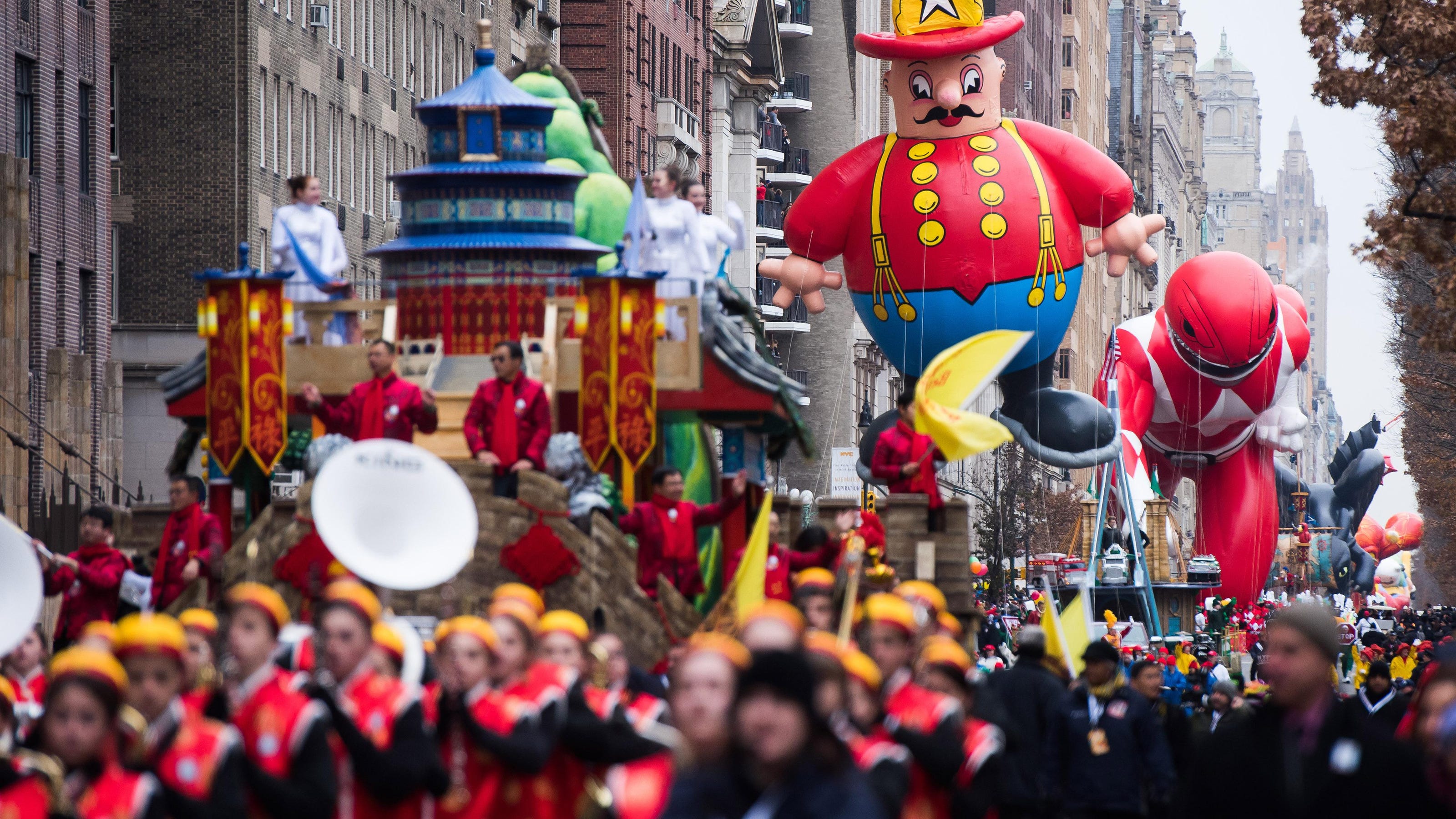 TV Watch ‘Thanksgiving parade’ on NBC and CBS