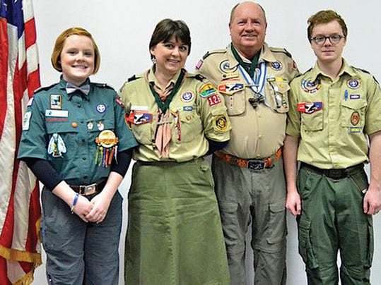Boy Scouts Recognize Adult Leaders 2066