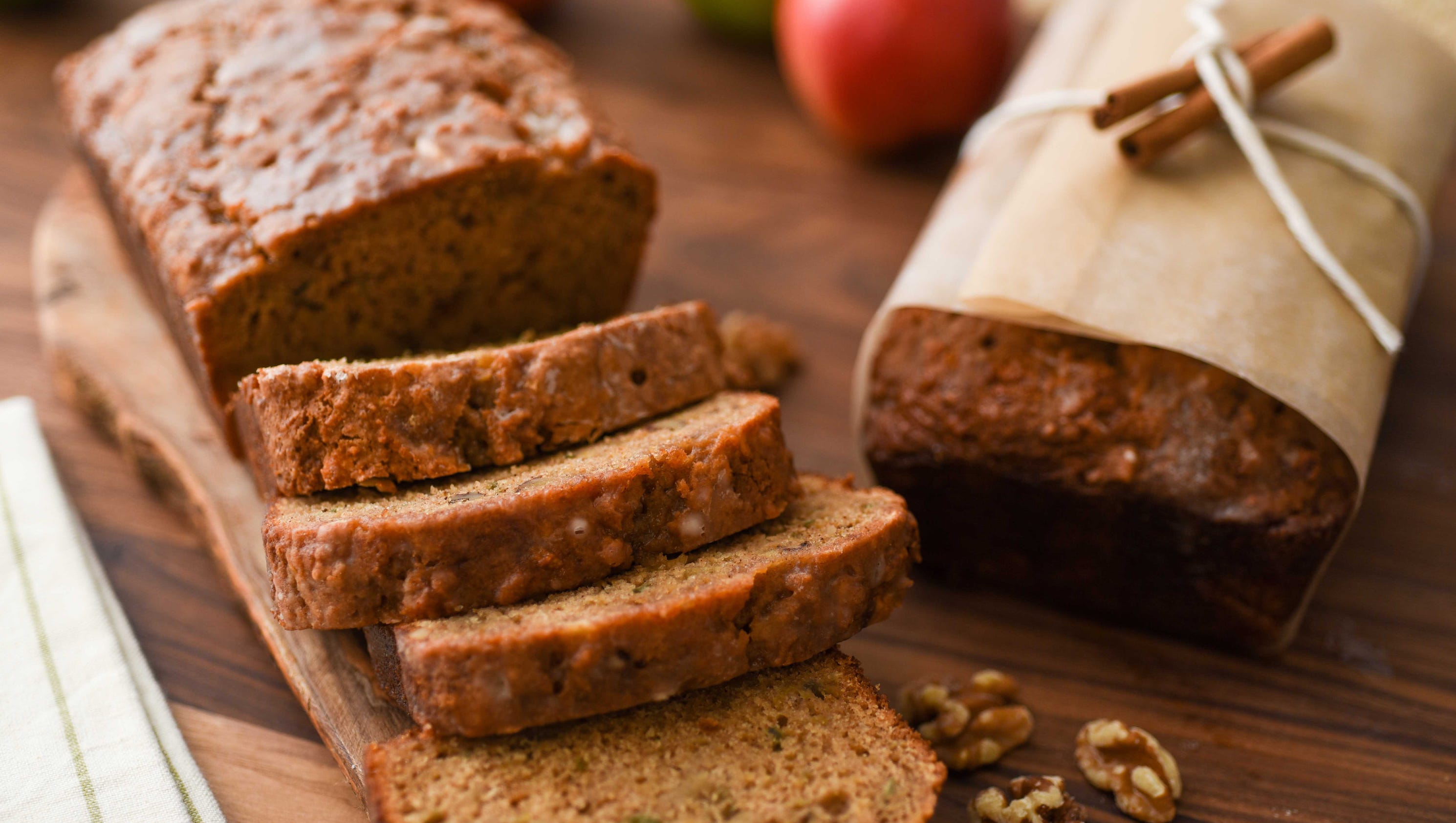 Healthy table Apple Walnut Bread is healthy and easy for the holidays