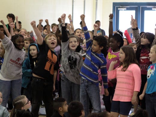 Barksdale Elementary students get excited about reading