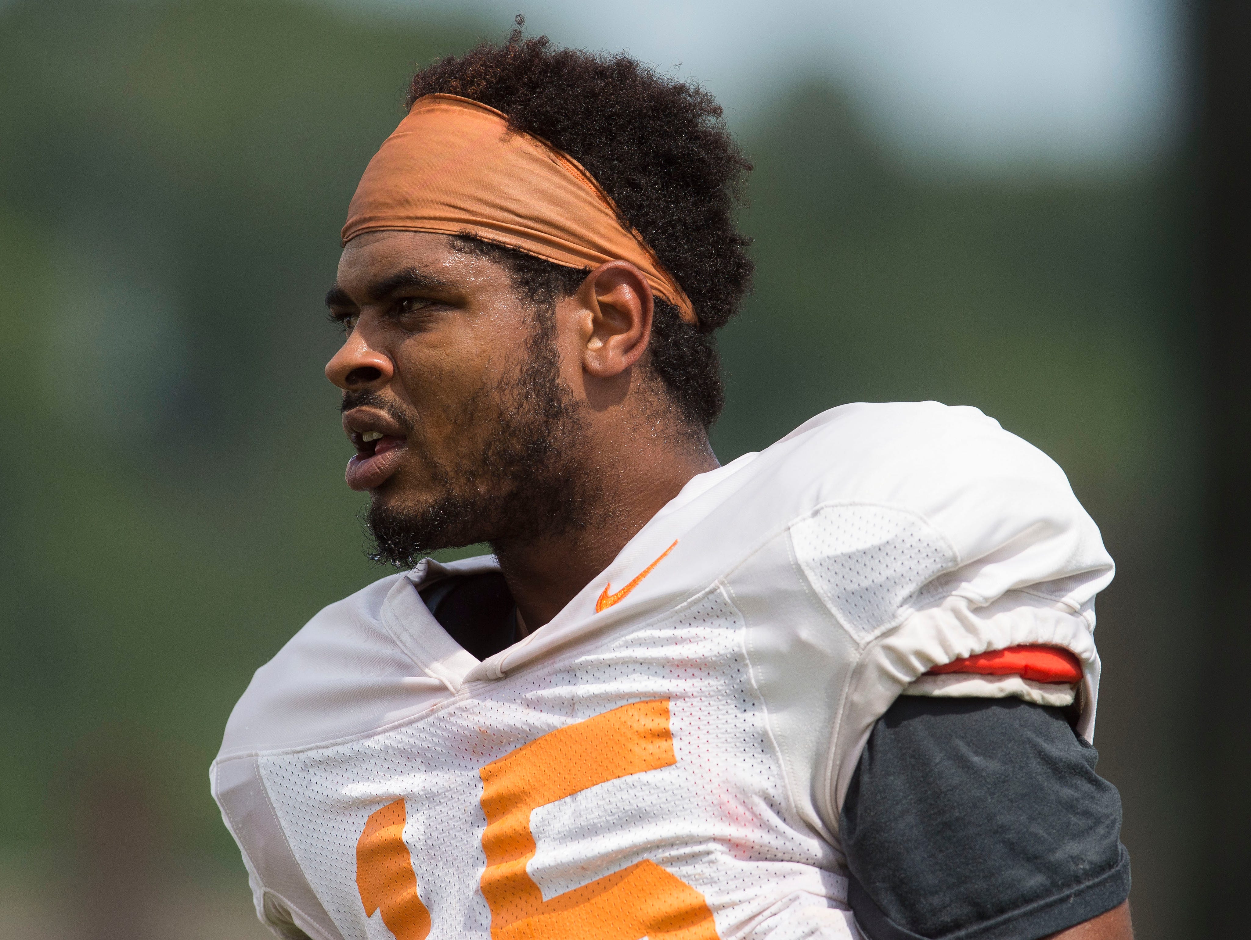 Tennessee Vols: Jauan Jennings isn’t back on team but has avenue to ...