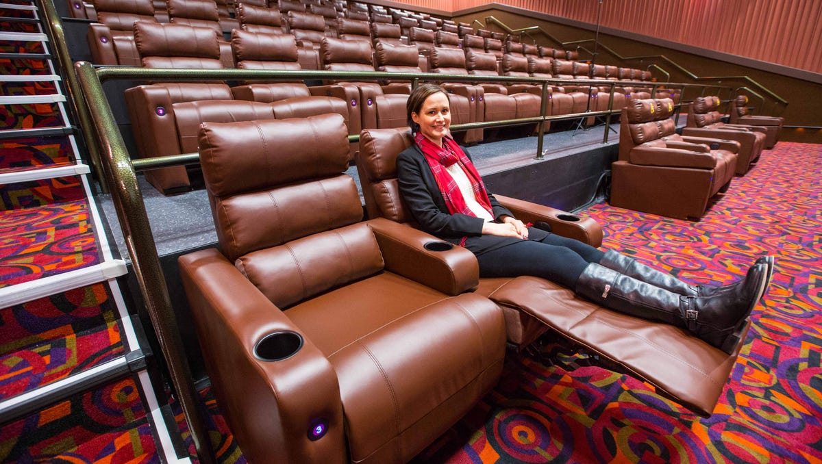 29 photos New Altoona theater features all leather reclining seats