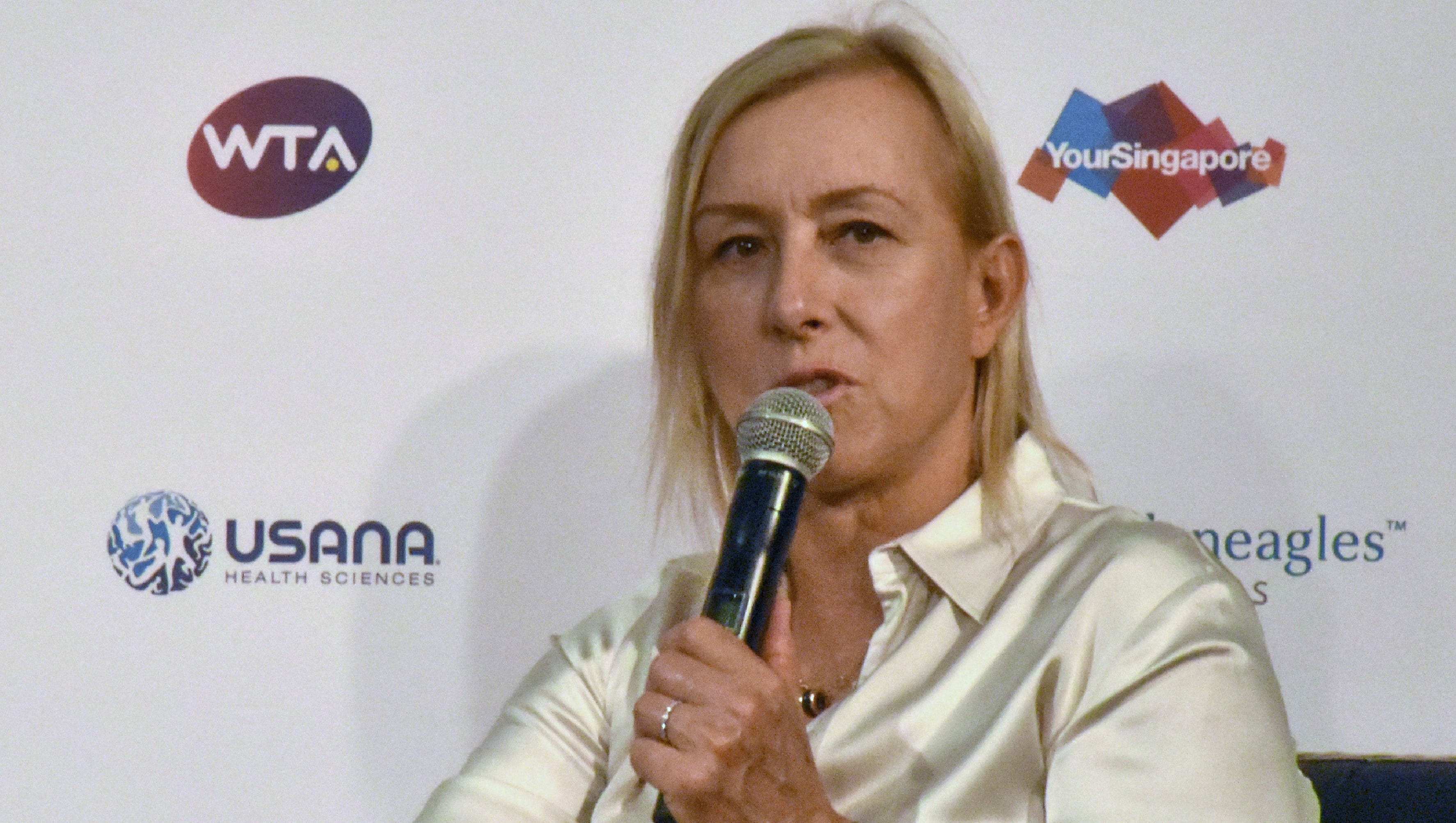 Martina Navratilova Diagnosed With Stage 1 Throat And Early-stage ...