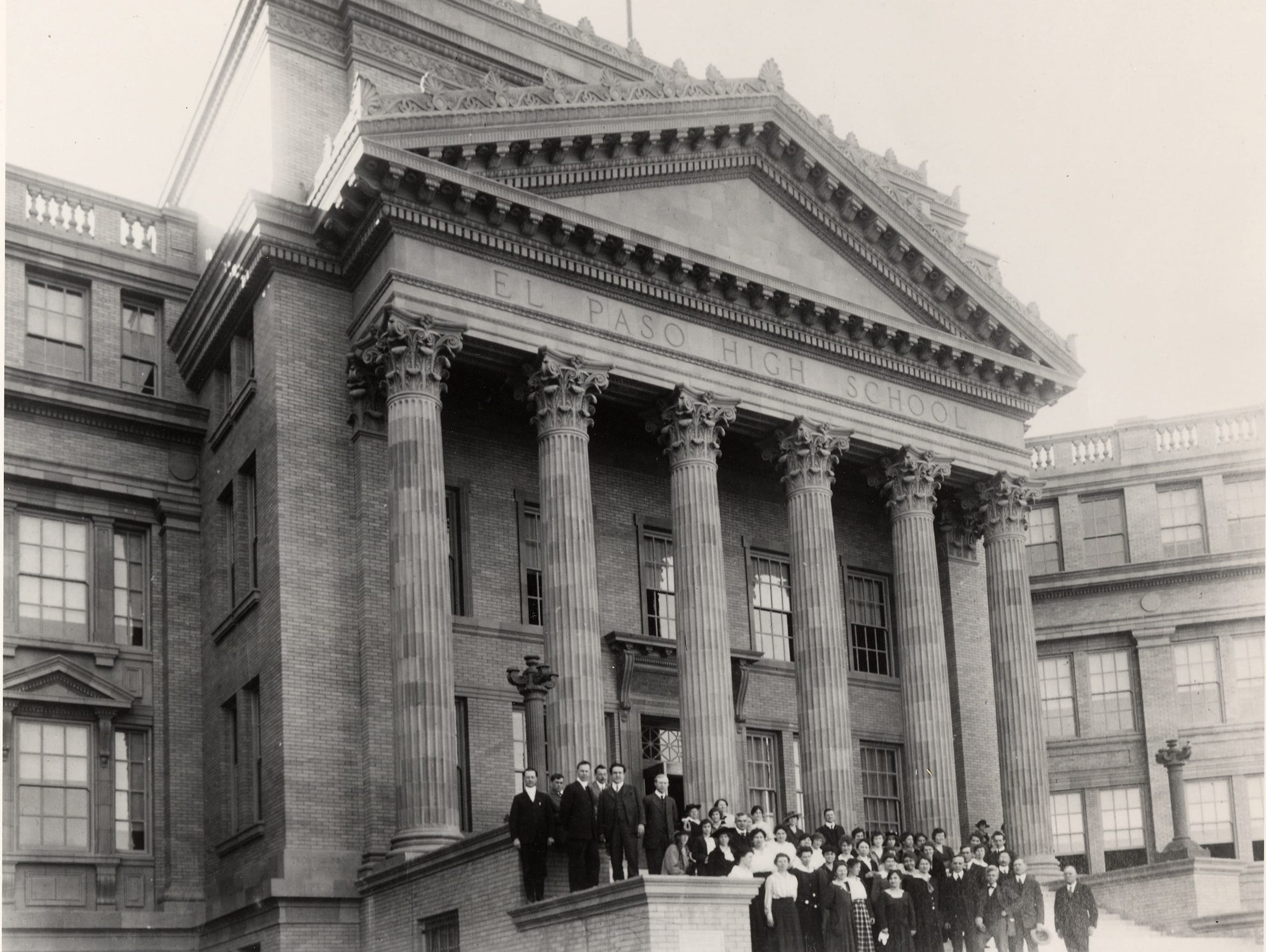 El Paso High 100 Years On The Hill   636113782493240435 017 1984 006 