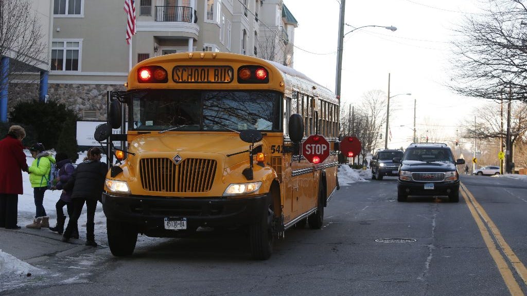 80 irving park bus tracker