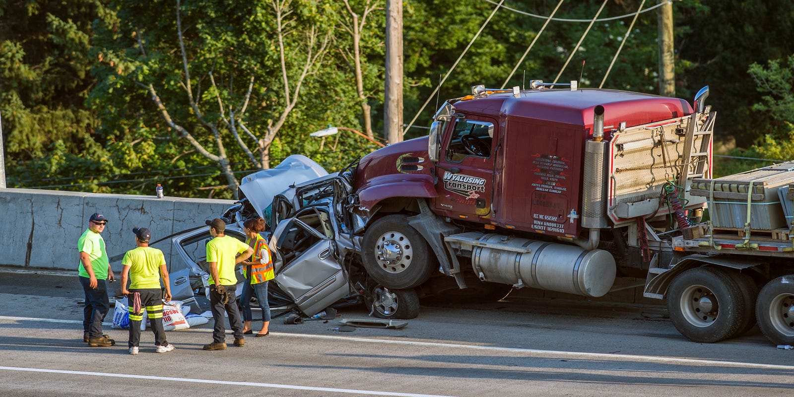 ROUTE 17 CRASH VIDEO Clip shows wreck as it happened