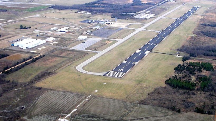 Mississippi Airport Reopens After Suspicious Package Found   Goldentriangleregionalairport 