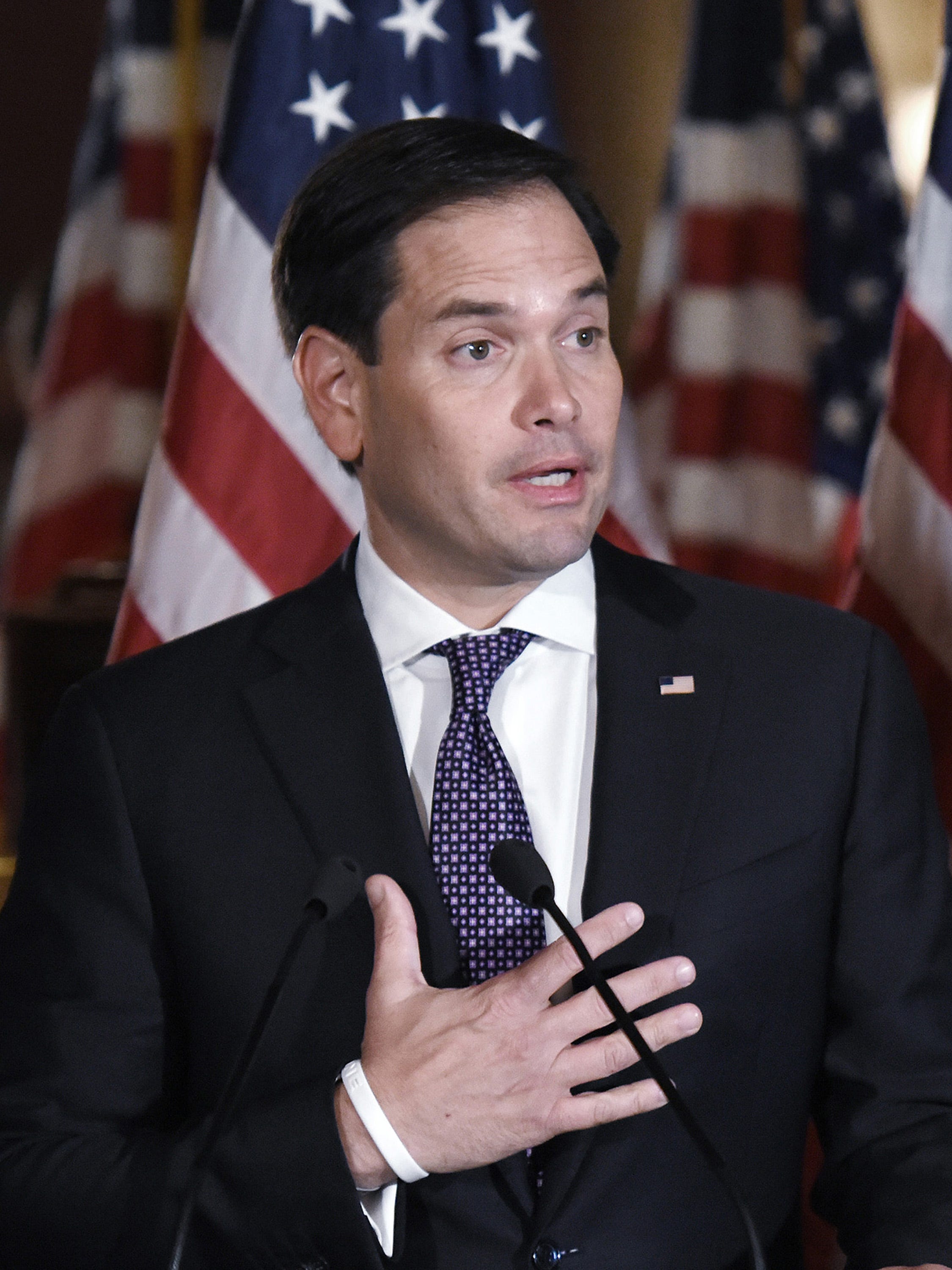 Sen. Marco Rubio: Keep Daylight Saving Time Year Round