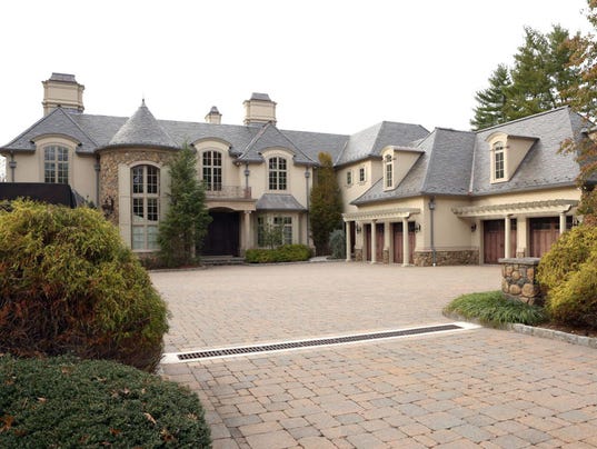 Mary J. Blige cuts asking price on Saddle River home