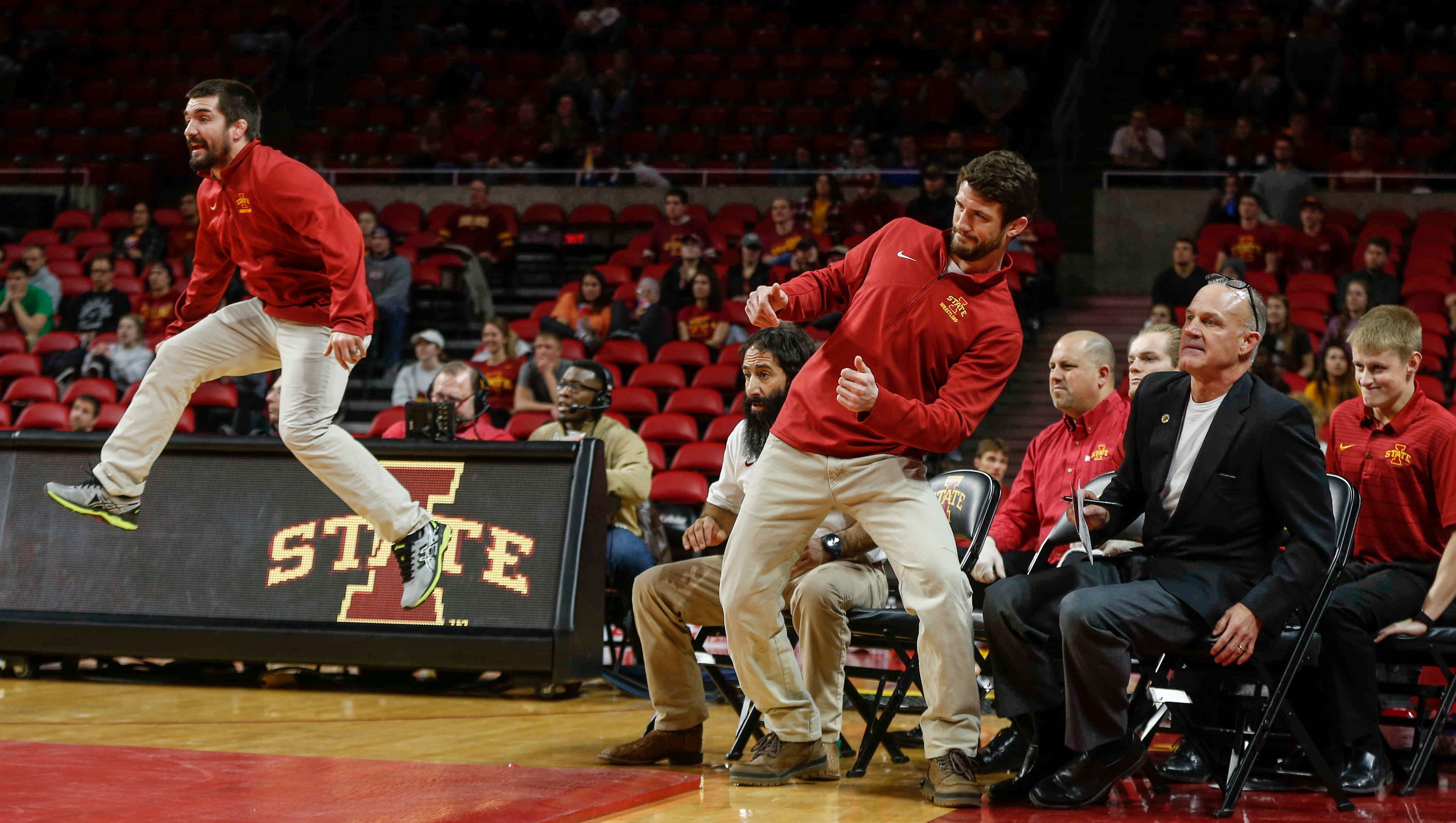 Iowa State’s Coaching Staff, All Former Iowa Wrestlers, Will Return To ...