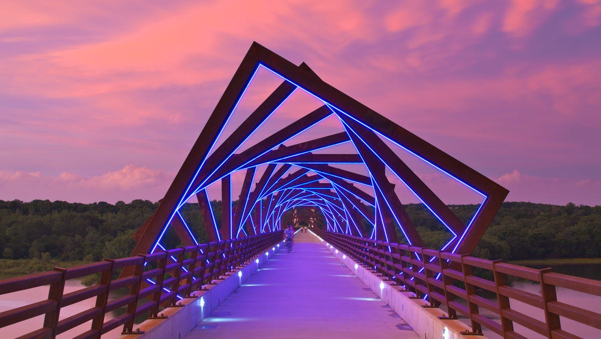 Photos: The beauty of Iowa's High Trestle Trail Bridge