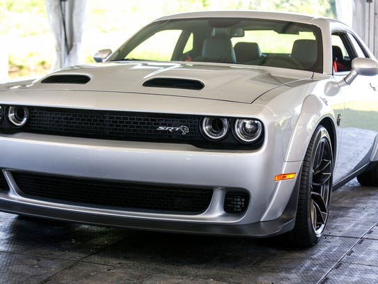   The new Dodge Challenger SRT Hellcat Redeye 2019 with [19659008] New 797-horsepower, 797 hp Dodge Challenger SRT Hellcat Redeye engine The Hemi supercharged supercharged engine is unveiled at Chrysler's Chelsea Proving Grounds in Chelsea, Michigan on Thursday, June 28, 2018. <meta itemprop=