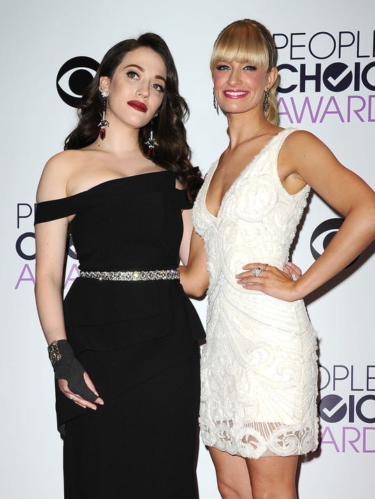 Kat Dennings Wears Fancy Finger Bandage At Pca 1732