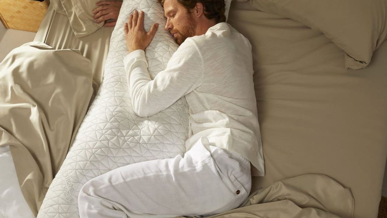 What Is A Body Pillow And How Can You Use One To Improve Sleep