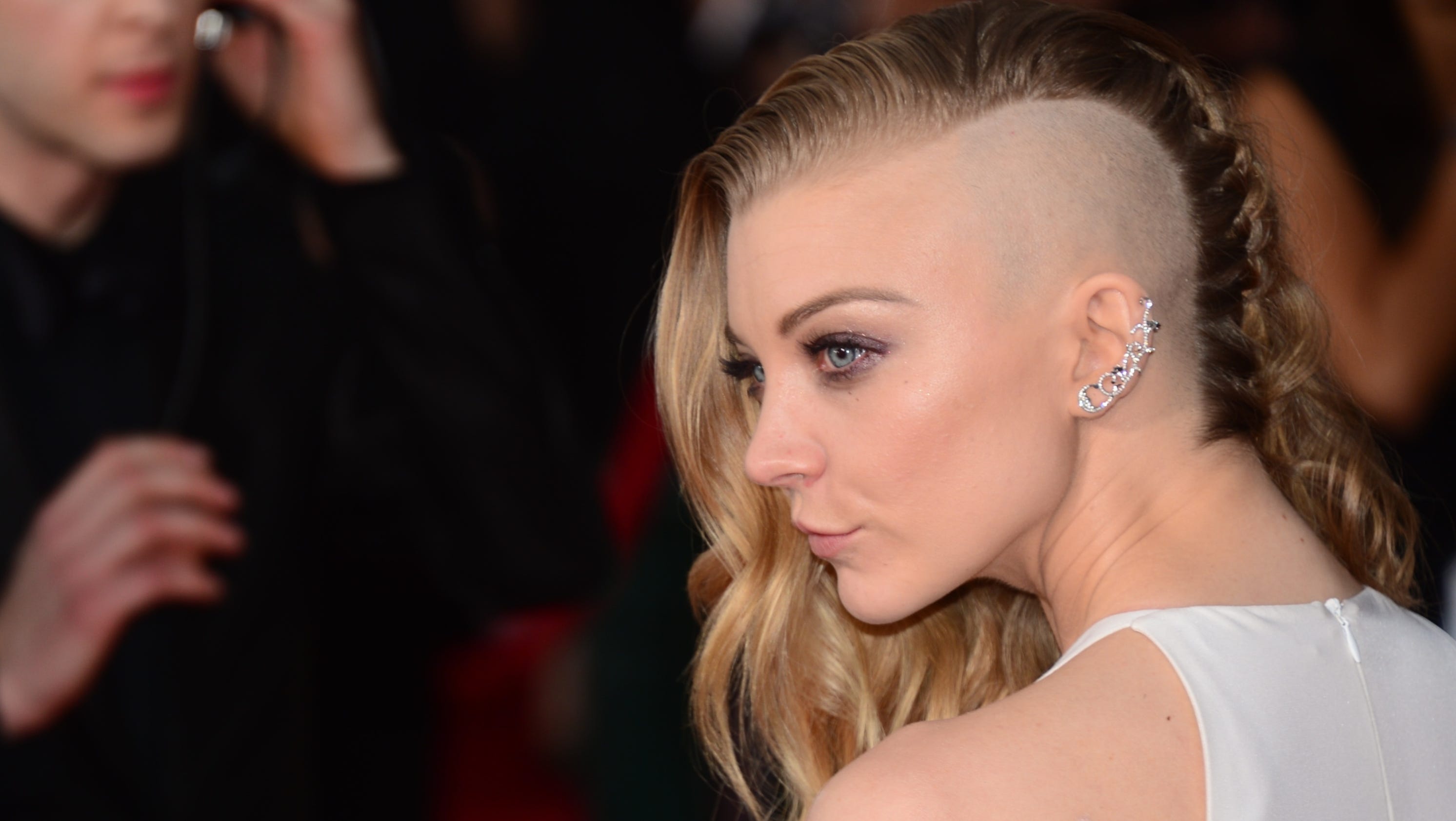 Natalie Dormer Goes To Sag Awards With A Shaved Head 