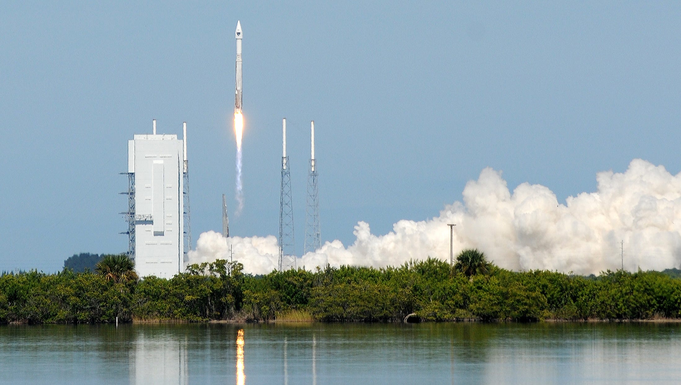 live atlas rocket alaunch