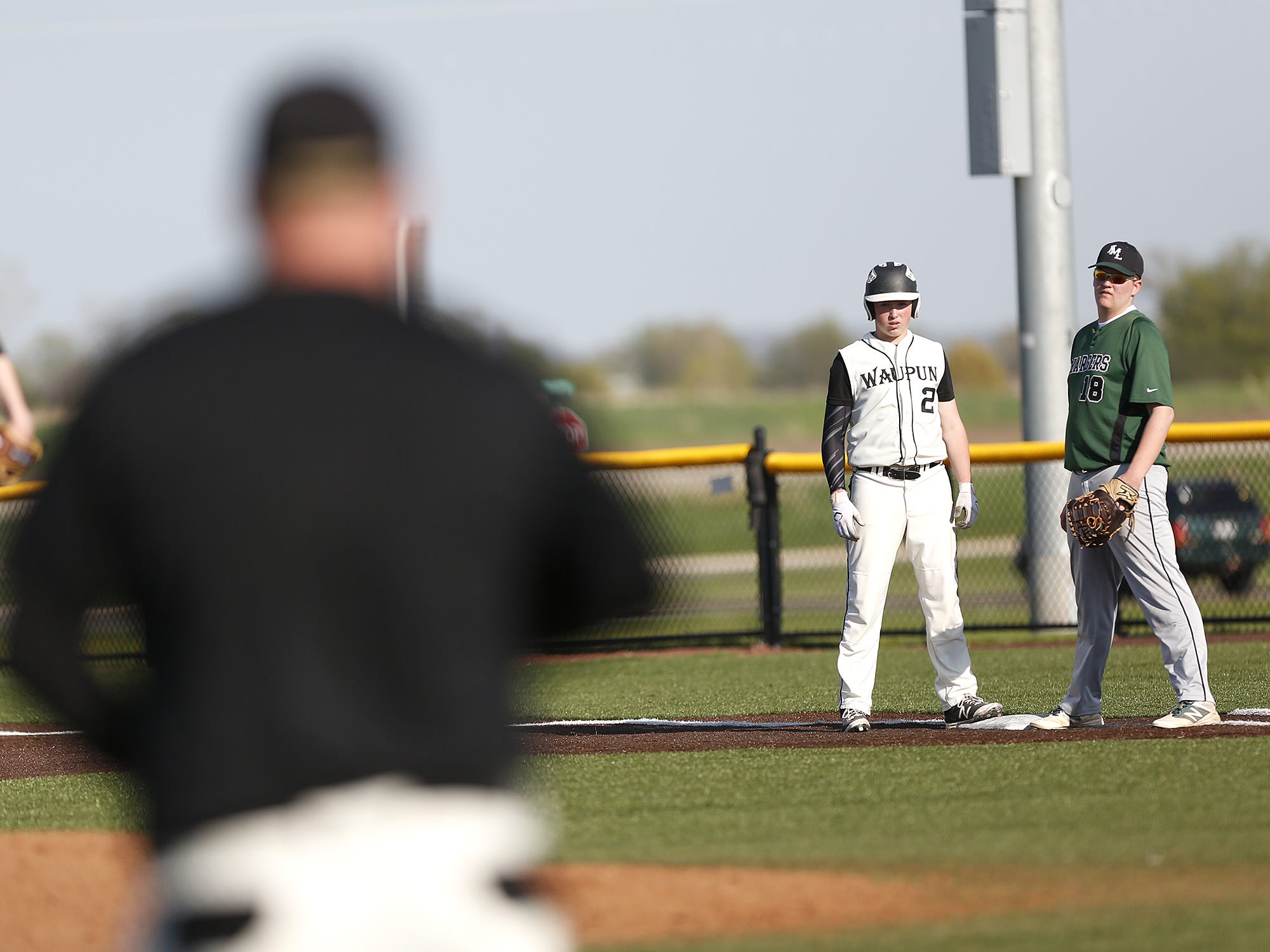 Baseball signs: More to hand signals than meets the eye