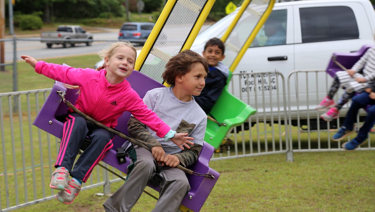 Pelham Road Elementary School Carnival