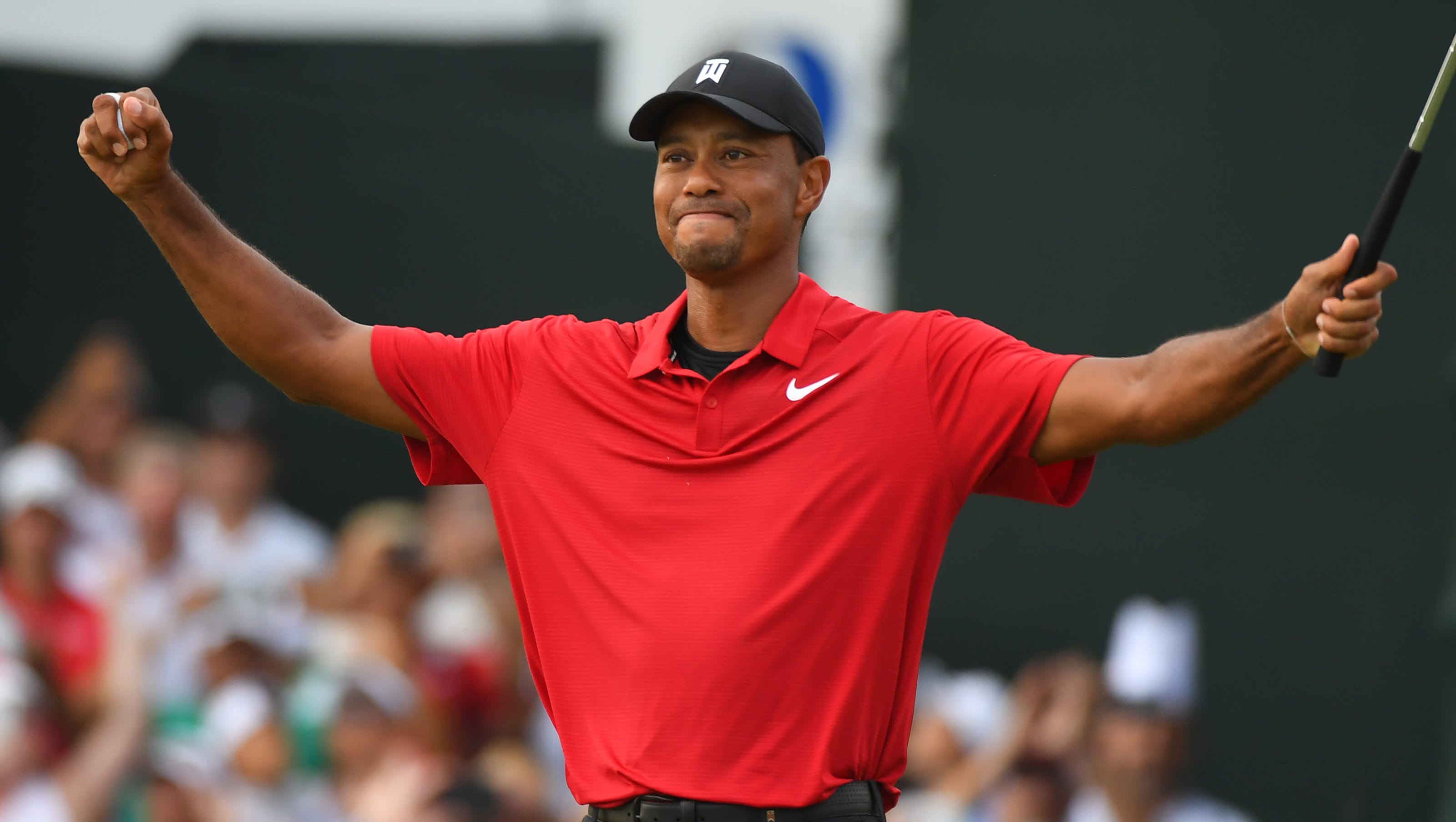 Tiger Woods Wins Tour Championship First Win In Five Years