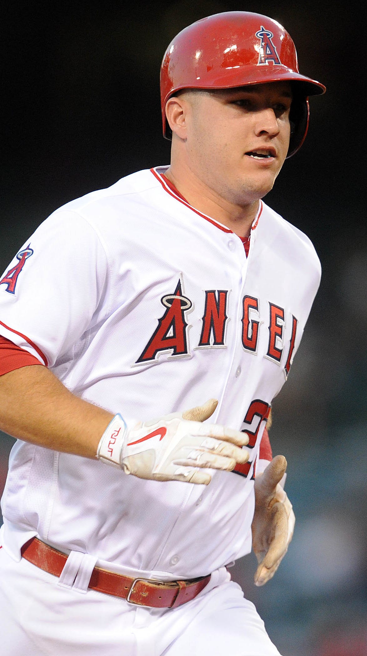 Woman suffers 'major injuries' after accident involving Mike Trout