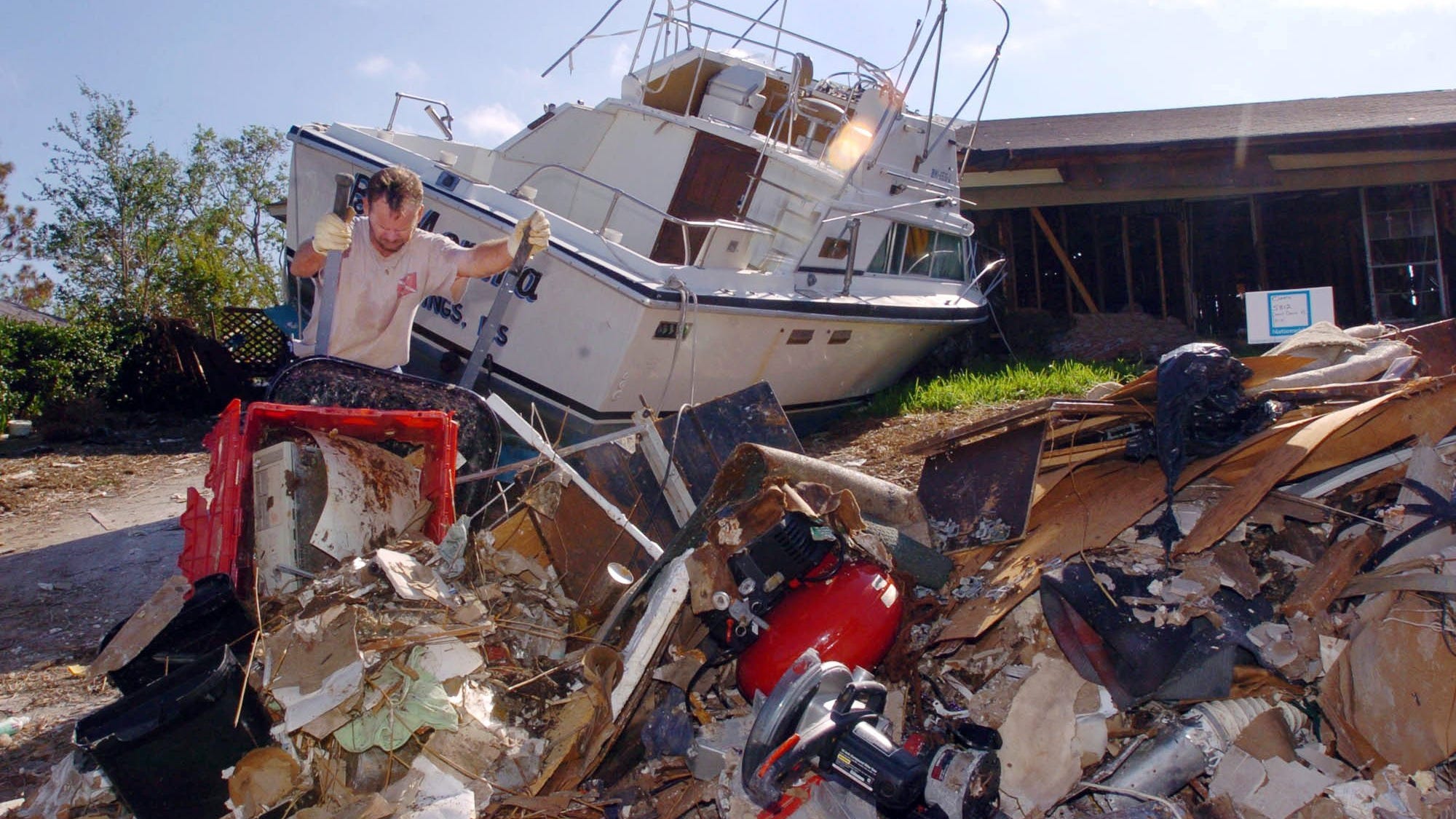 video of hurricane katrina aftermath