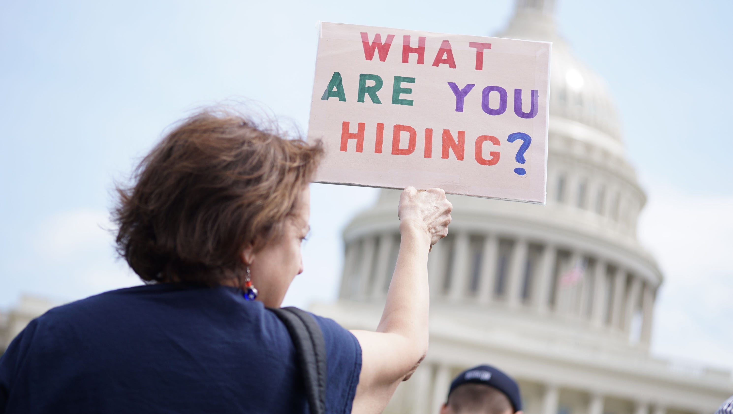 Tax Day protesters demand Trump release his returns