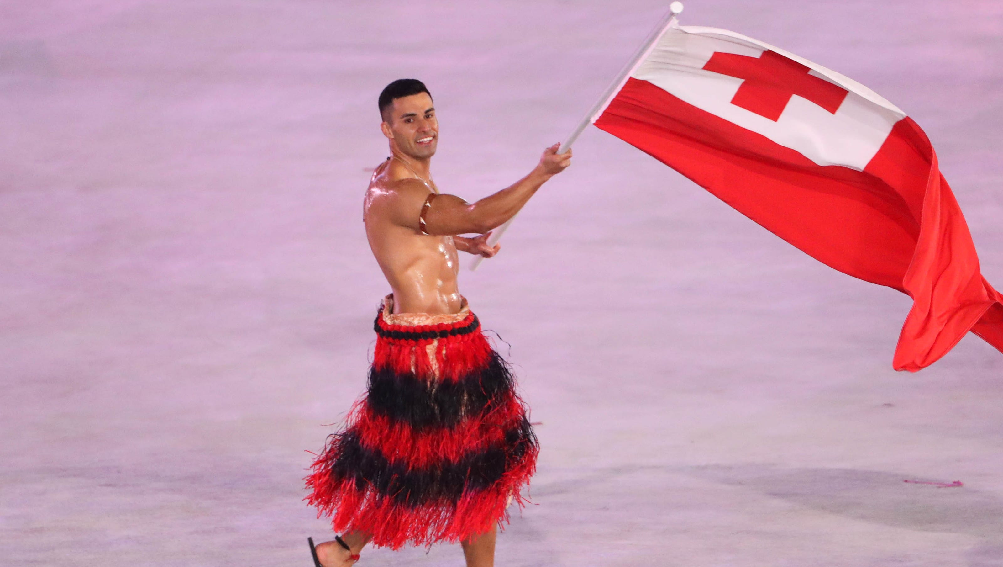 Tonga Flag Bearer Isnt Capitalizing On Sex Symbol Status At Olympics 