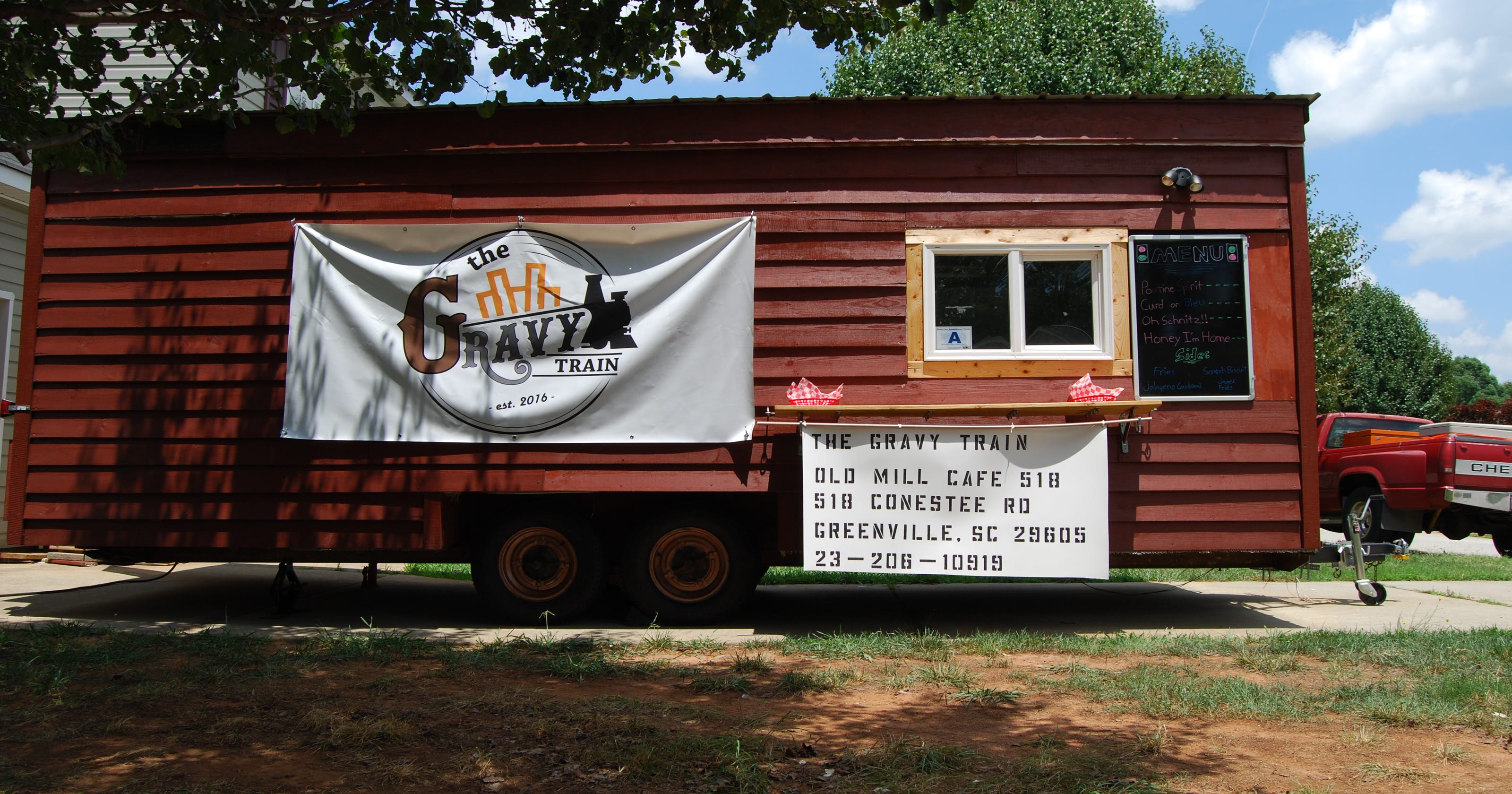 New Food Trailer Brings A Canadian Classic To Greenville