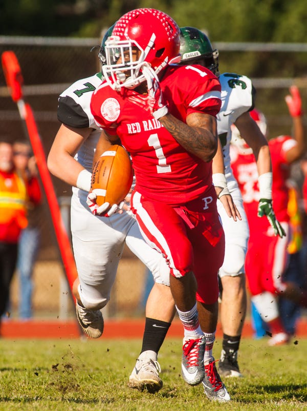 West Deptford football earns third straight victory over Paulsboro