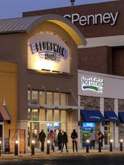 brunswick mall square russe charlotte close east shoppers enter