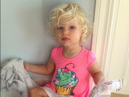 Jessica Simpson Tweets Cute Pic Of Little Maxwell