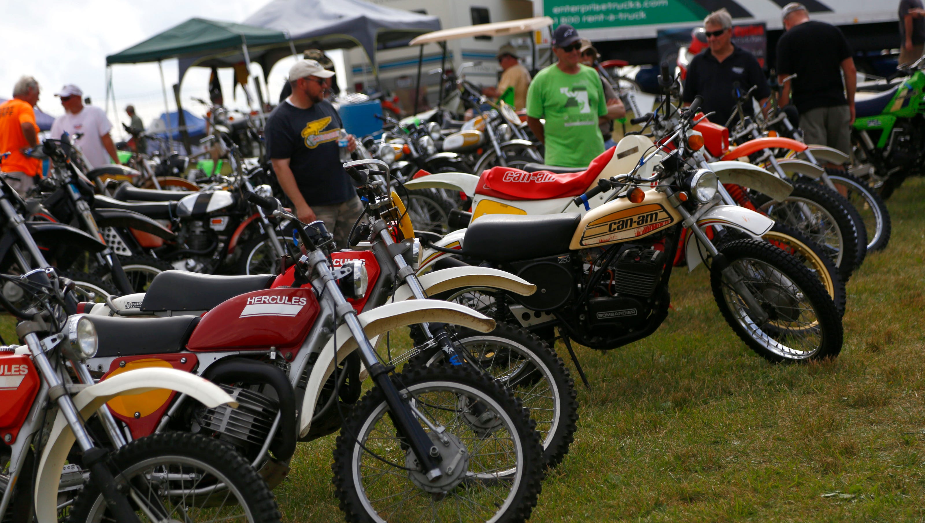 AMA Vintage Motorcycle Days revs up July at MidOhio