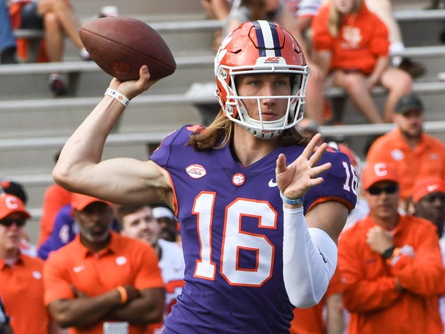 Lawrence Or Bryant Clemson Football Announces Starting